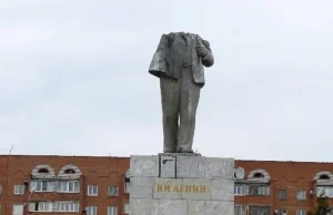 Rosja: nieznani sprawcy urwali łeb Leninowi ;)