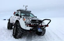 Toyoty Hilux i nowy rekord świata w wyprawach polarnych