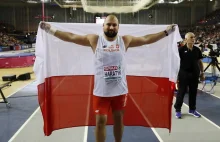 HME: Michał Haratyk słuchał hymnu i odbierał medal... w korytarzu