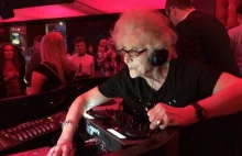 Najpierw niedowierzanie, a później podziw. 76-letnia DJ Wika rozkręciła imprezę