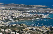 Prokuratura wkracza do ośrodka uchodźców na Lampedusie