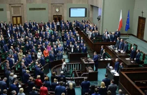 PILNE! PiS zdjął z porządku obrad projekt przeciwko ustawie 447.