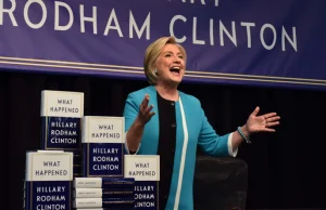 Clinton wyjaśnia w swej książce "co się stało" w wyborach 2016 r.