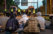 Kryzys imigracyjny podkopuje wiarę w Europę bez granic.