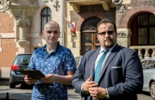 Skazany za blokowanie prezesowi PiS wjazdu na Wawel prosi o ułaskawienie