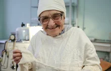 90-letnia chirurg: na emeryturze bym się zanudziła! Operuje więc nadal.