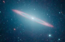 Kosmiczny Teleskop Spitzera odkrywa "podwójną naturę" Galaktyki Sombrero