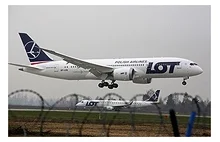 Boeing 777 awaryjnie lądował na Okęciu. Pasażerka zmarła