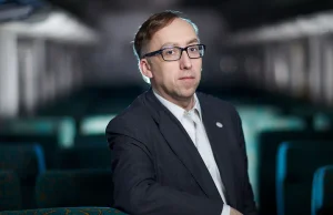 Jakub Karnowski, prezes PKP SA: finansista, który zmienia polską kolej