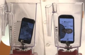 iPhone 5 vs Samsung Galaxy S III vs blender