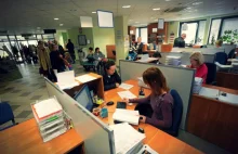 Skarbówka na siłę robi z Polaków przedsiębiorców, by zapłacili wyższe podatki