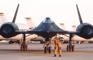 Z życia pilota Blackbirda III - lądowanie awaryjne