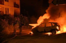 Francja: Policja podsumowała Dzień Bastylii. Spalono 845 aut