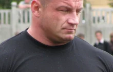 Pudzianowski i Boniek krytykują Europę