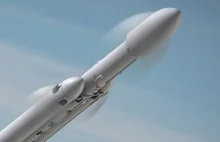 Co opóźniało start Falcona Heavy?