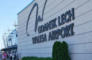 Robot odbierze Twój telefon na lotnisku w Gdańsku