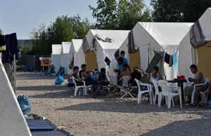 Niemcy: kobiety w ośrodkach dla uchodźców są jak zwierzyna łowna