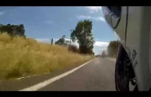 Motocykl vs zwierzę na drodze
