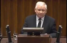 Kaczyński gestykulacją masakruje "świętego" Tuska