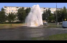 Nowa fontanna w Białymstoku? Efekt błędu ekipy remontowej.