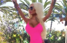 Anella nago na Instagramie. Polska Barbie pokazała piersi
