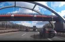 Wariat drogowy w BMW z Jaworzna w akcji - Wyprzedzanie z prawej strony