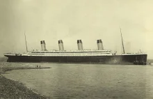 Titanic wcale nie zatonął wyłącznie w wyniku zderzenia z górą lodową