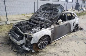 Audi RS4 dla majsterkowicza xD w promocyjnej cenie.