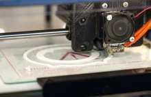 Cząstki emitowane przez drukarki 3D szkodzą zdrowiu.