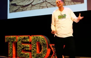 Stephen Ritz: Nauczyciel uprawiający zieleń w południowym Bronxie. | Video on