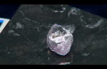 Alrosa ogłosiła odkrycie największego różowego diamentu w swojej historii
