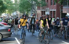 Australia. Koniec obowiązkowych kasków dla rowerzystów coraz bliższy?
