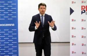 Petru zabrał z siedziby partii meble. "Pracownicy musieli siedzieć na kartonach"