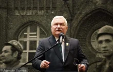 Lech Wałęsa chce 10 000 lajków w zamian za publikację teczki Bolka