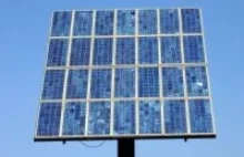 Chińskie kolektory słoneczne zamiast promieni pochłaniają dotacje