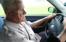 Ma 89 lat i właśnie zdał egzamin na prawo jazdy.Wcześniej stracił je za prędkość