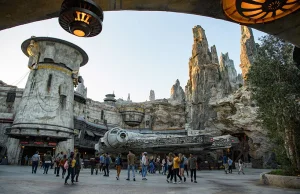 Disney otworzył największy park tematyczny. Motyw przewodni: STAR WARS! [video]