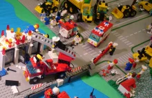 Jak wyglądały medyczne zestawy Lego 30 lat temu?