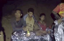 12 chłopców uwięzionych w jaskini. Polscy nurkowie oferują pomoc