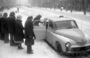 Halo, taxi! Taksówki w Lublinie miały określony kolor lakieru