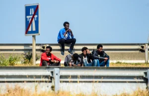 Francuski sąd nakazał władzom zatroszczyć się o migrantów z Calais