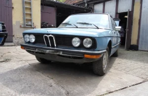 Historia BMW E12 z szopy