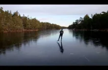 Dźwięk lodu nagrany przez łyżwiarza na szwedzkim jeziorze