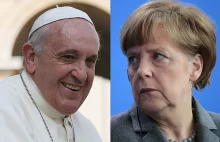 Papież po rozmowie z Angelą Merkel: "była trochę wściekła"