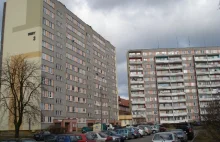 Polacy zadłużają się coraz bardziej by kupić własne mieszkanie. Porażające kwoty