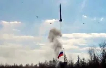„Zbuntowana” rosyjska rakieta – zamiast na wroga spadła na swoich (WIDEO)