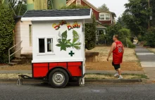 Przenośna budka z ziołem, pomysł na biznes mieszkańca Portland