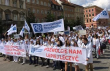 Czy Młodzi Bogowie mają rację ? Strajk lekarzy rezydentów