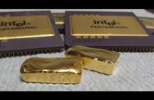 Chemiczne odzyskiwanie złota z procesora Intel Pentium Pro z 1995 roku