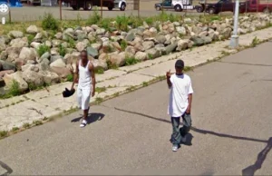 Google Street View - z cyklu: niecodzienne.